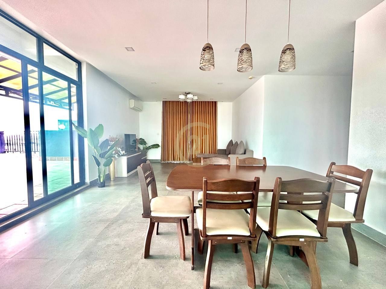 PREMIUM THREE BEDROOM FOR RENT