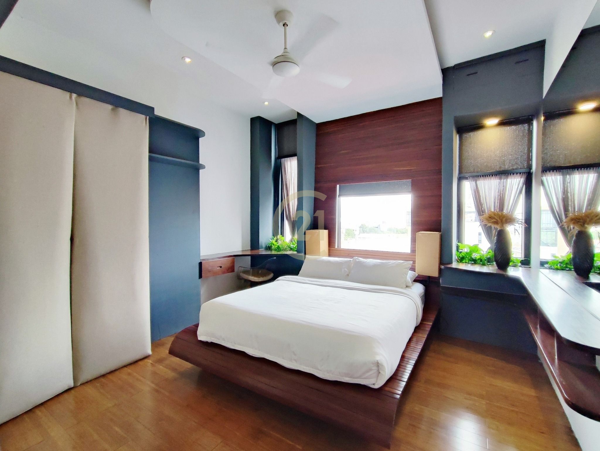 482353900_637028779067095_4493227839984898577_n ELEGANT PENTHOUSE FOR RENT