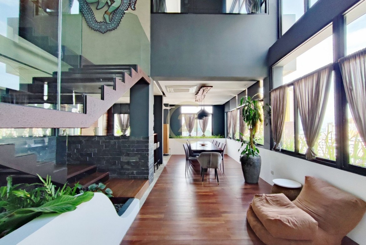 ELEGANT PENTHOUSE FOR RENT