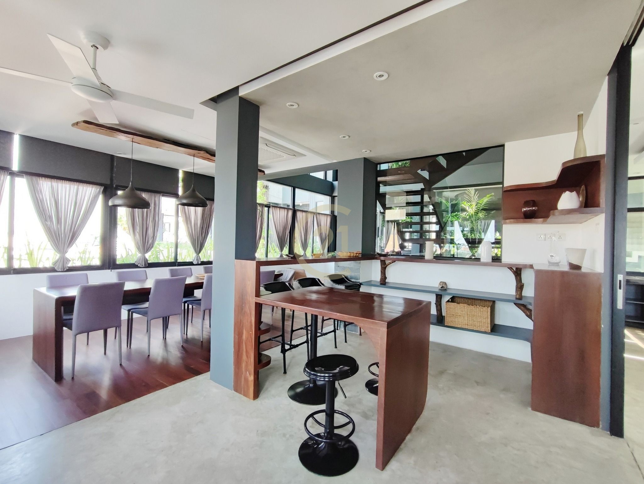 482988327_637029399067033_8085791543479846360_n ELEGANT PENTHOUSE FOR RENT