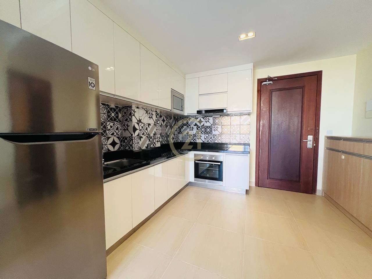 SPECIOUS TWO BEDROOM FOR RENT