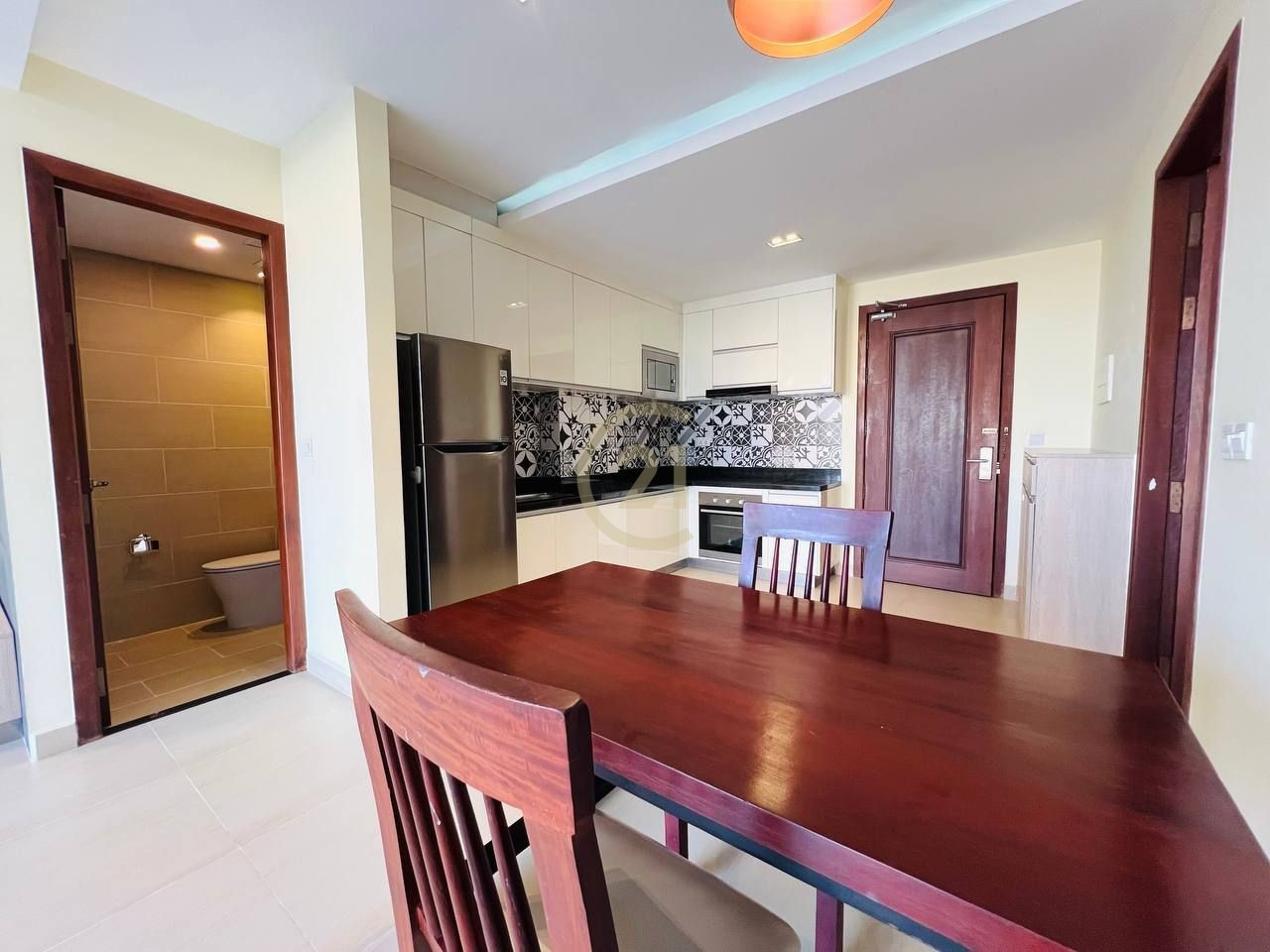 SPECIOUS TWO BEDROOM FOR RENT