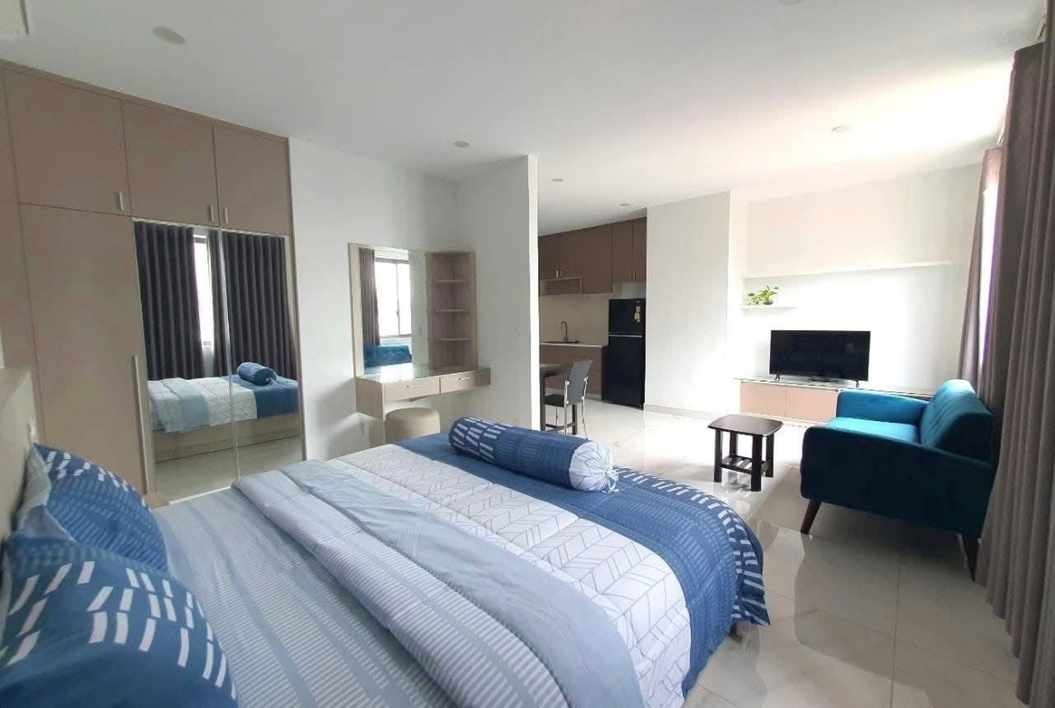 Luxury Studio room for rent at BKK1