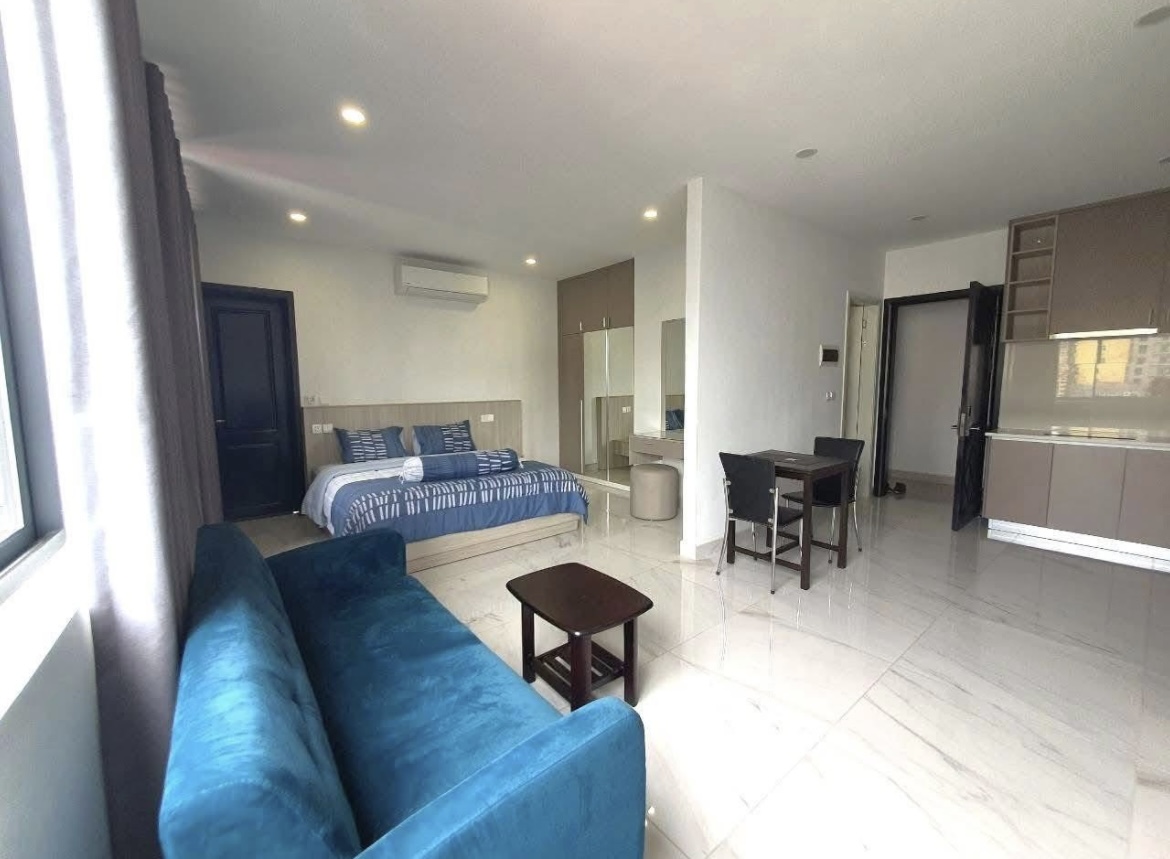 Luxury Studio room for rent at BKK1