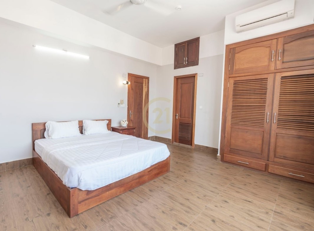 Spacious 3-Bedroom for Rent in Toul Tompoung
