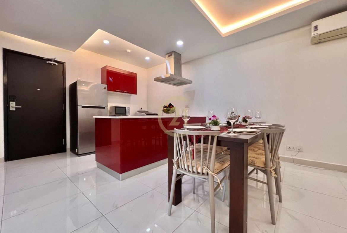 Luxury Three Bedroom For Rent At BKK1