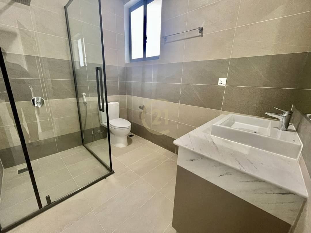 Luxury Two Bedroom For Rent At BKK1