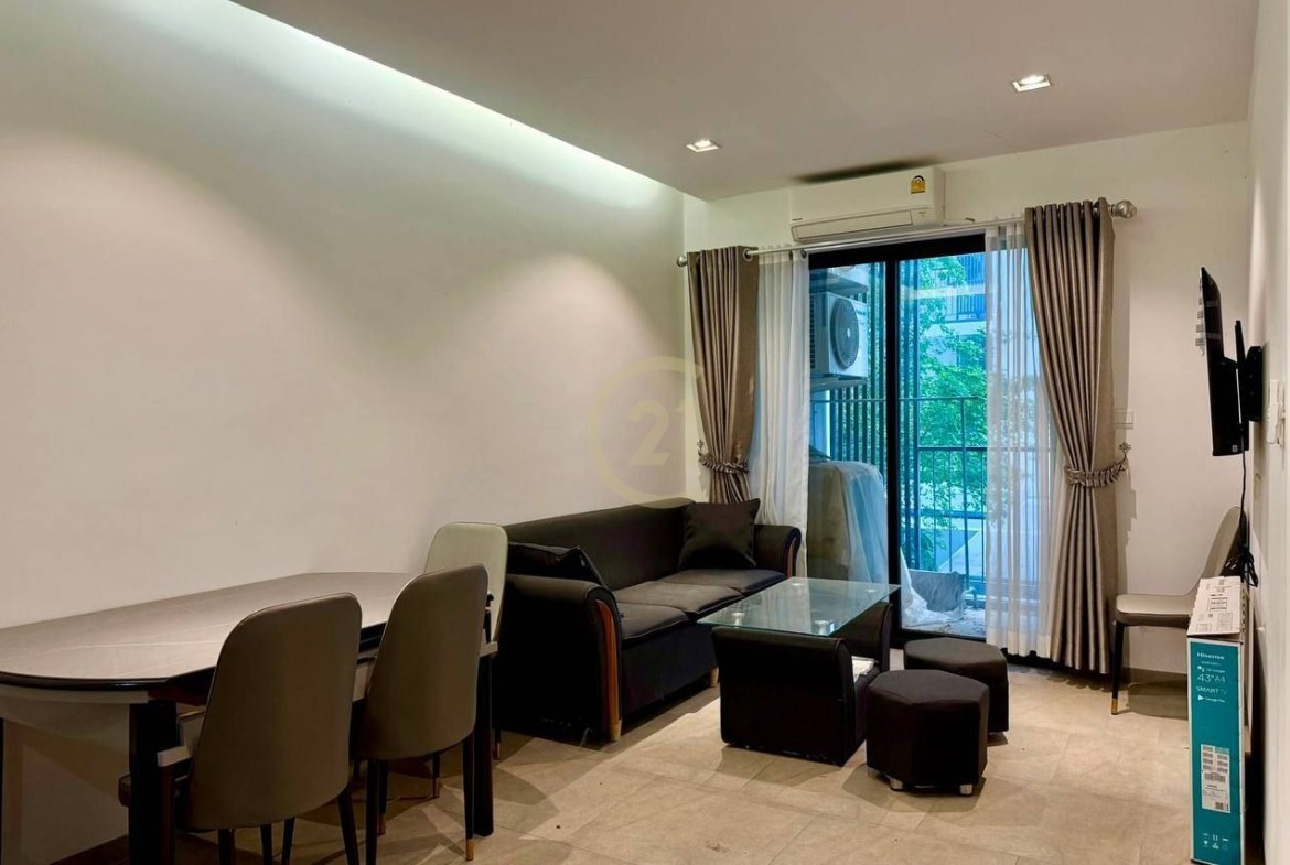 Cozy One Bedroom For Rent At Urban Village