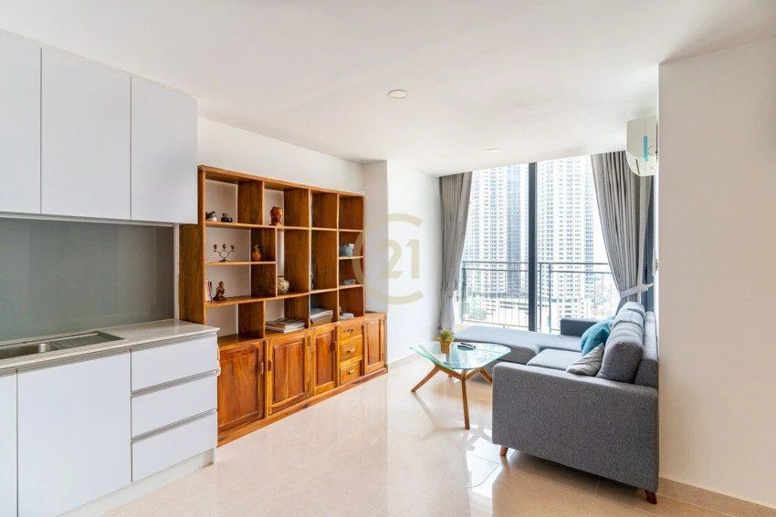 WESTERN THREE BEDROOM FOR RENT