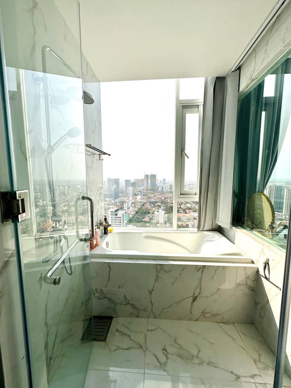 Wester Two Bedroom For Rent At BKK1
