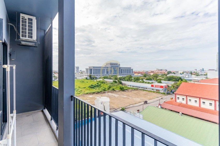 PRECIOUS ONE BEDROOM FOR REN