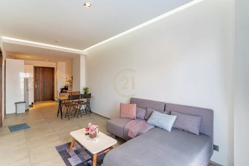 PRECIOUS ONE BEDROOM FOR REN