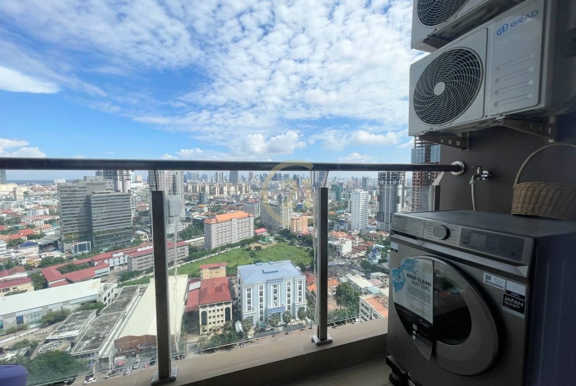 LUXURIOUS TWO BEDROOM FOR RENT