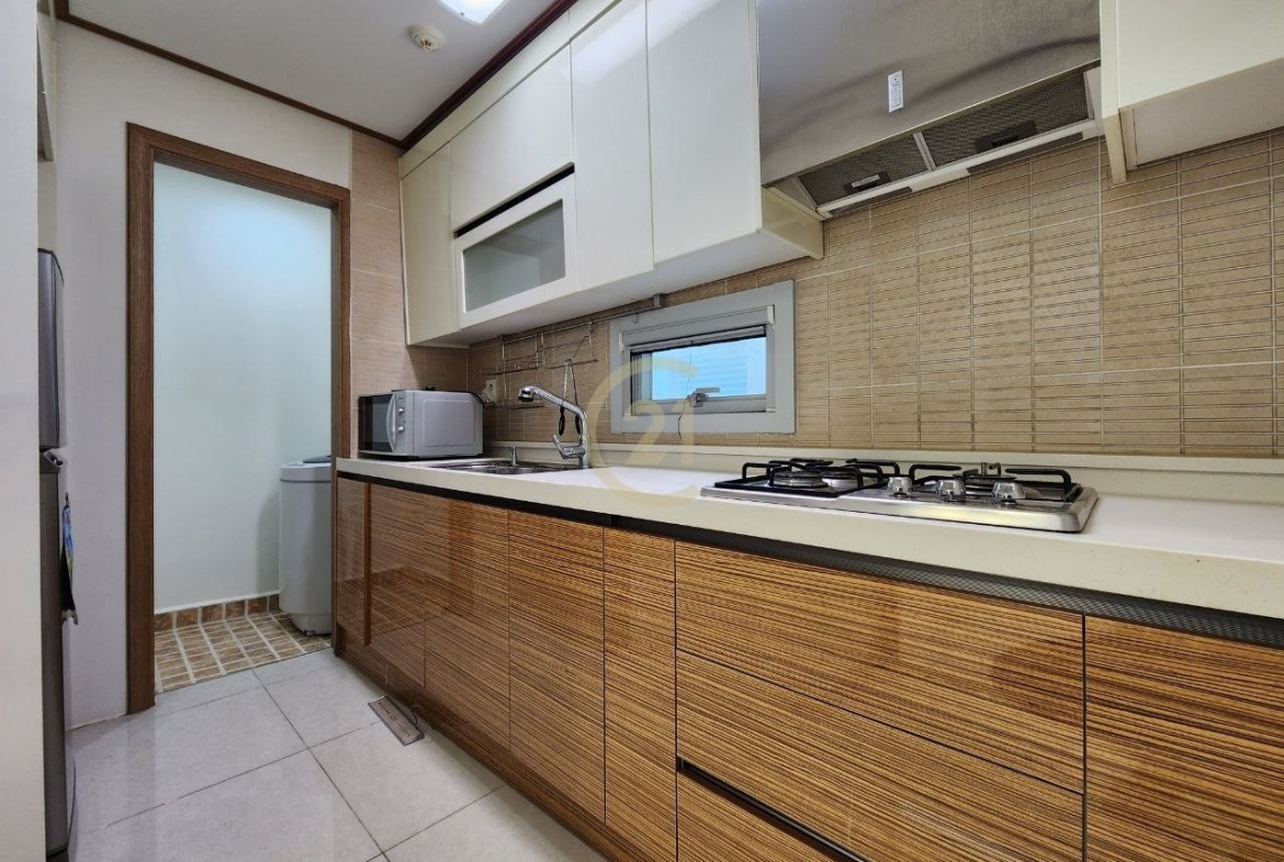 PRECIOUS ONE BEDROOM FOR RENT