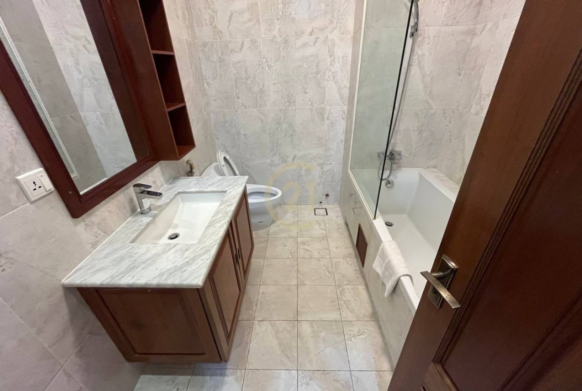Cozy One Bedroom For Rent At BKK1