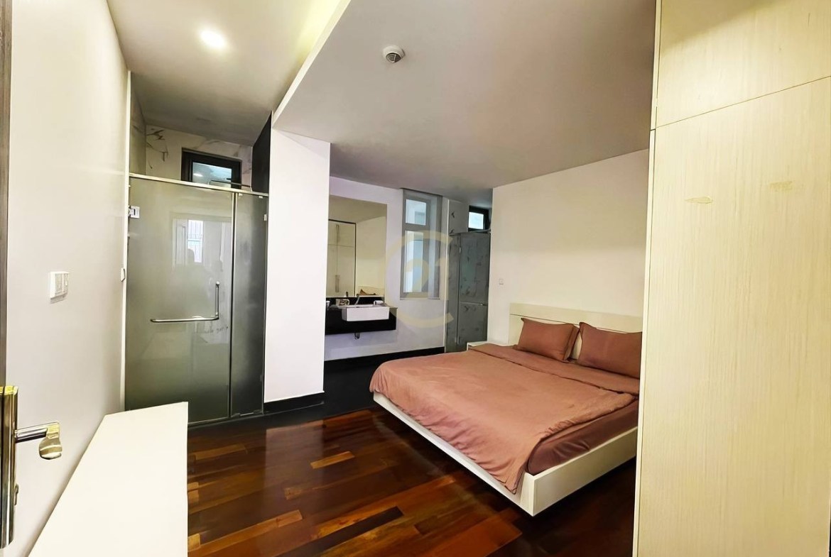 LUXURIOUS TWO BEDROOM FOR RENT