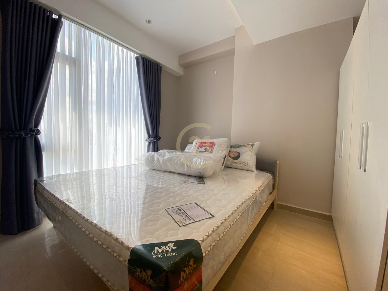 WESTERN TWO BEDROOM FOR RENT