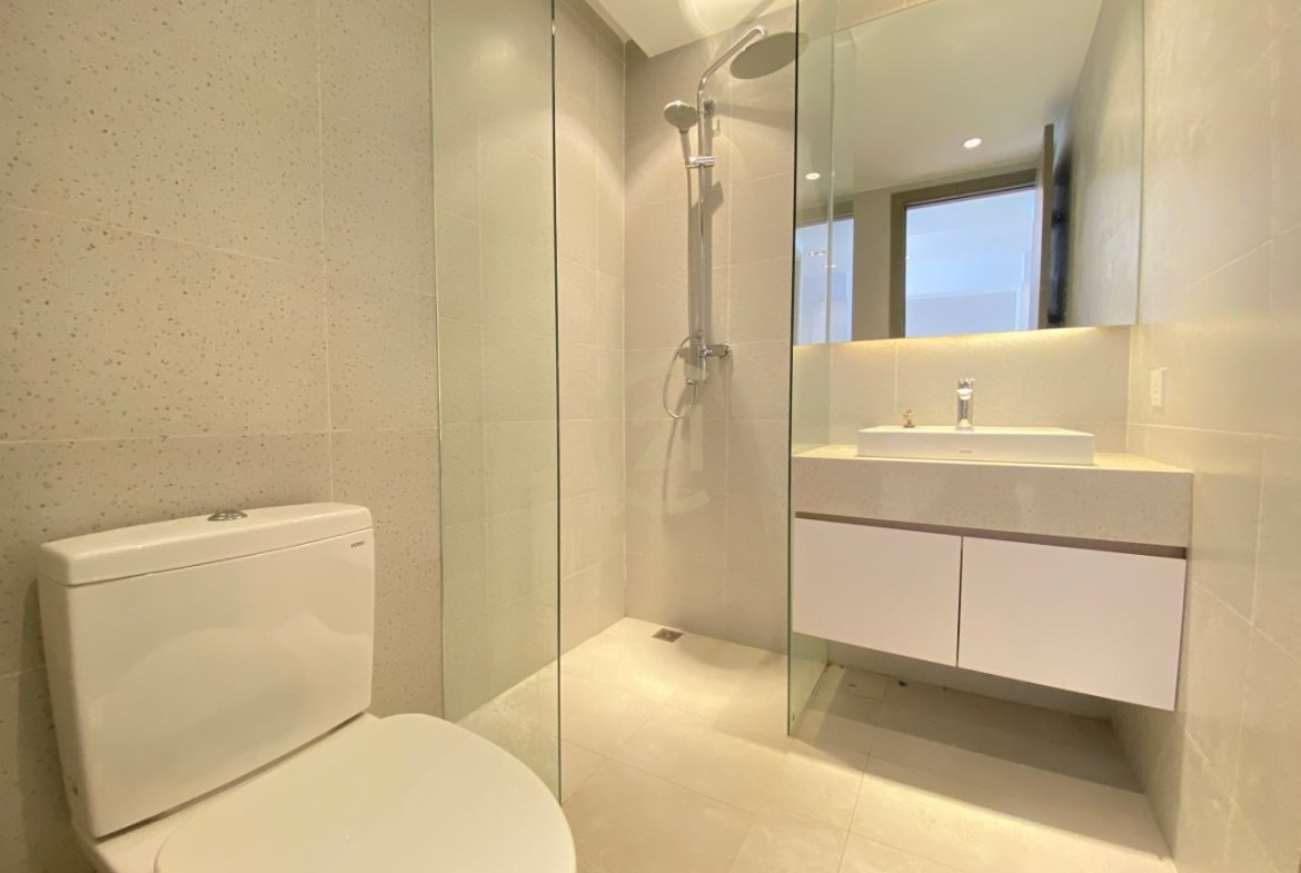 WESTERN TWO BEDROOM FOR RENT