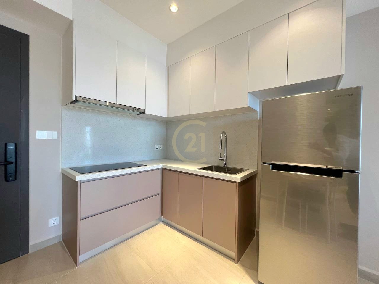 WESTERN TWO BEDROOM FOR RENT