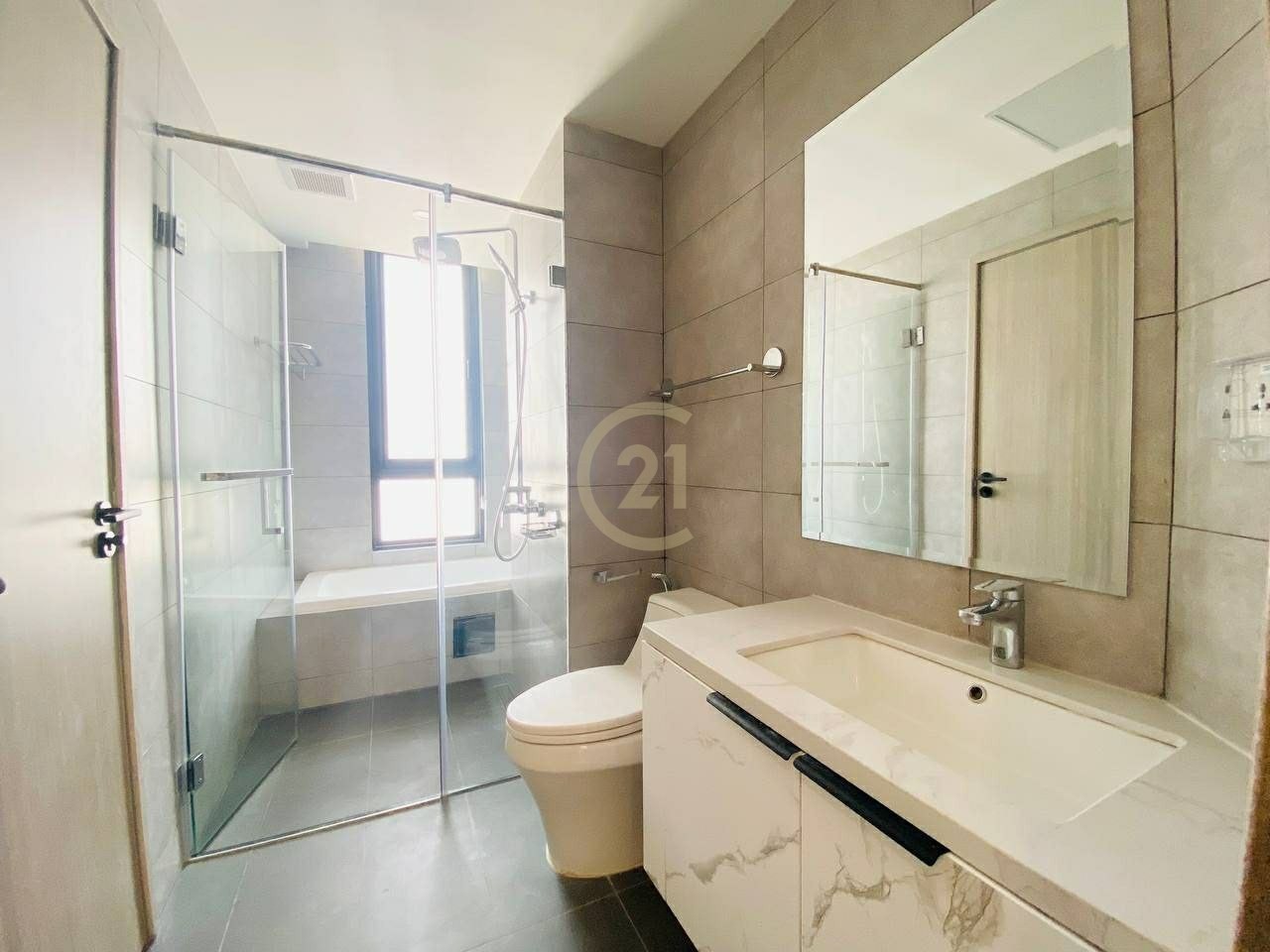 PREMIUM TWO BEDROOM FOR RENT