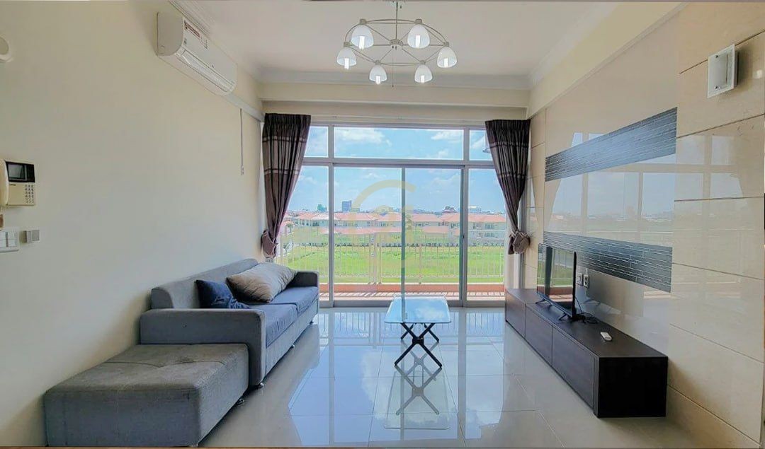 MODERN THREE BEDROOM FOR RENT