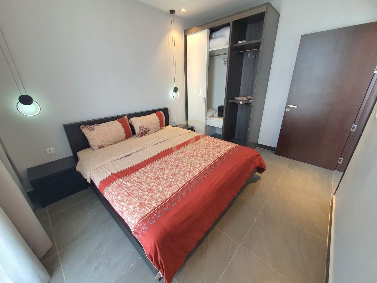 LUXURIOUS ONE BEDROOM FOR RENT