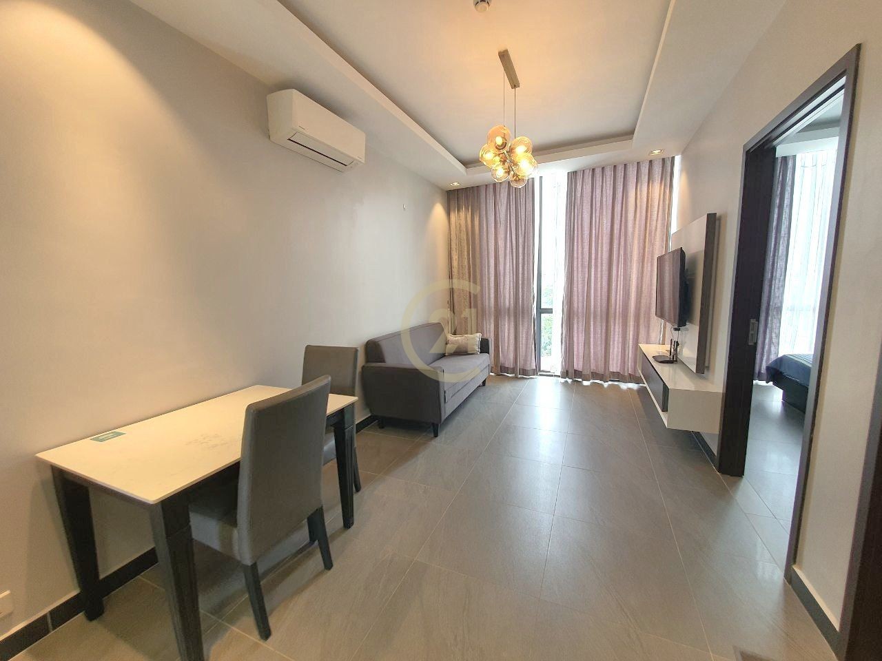 LUXURIOUS ONE BEDROOM FOR RENT
