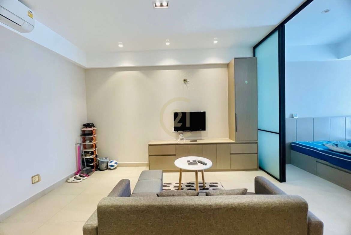 LOVELY ONE BEDROOM FOR RENT