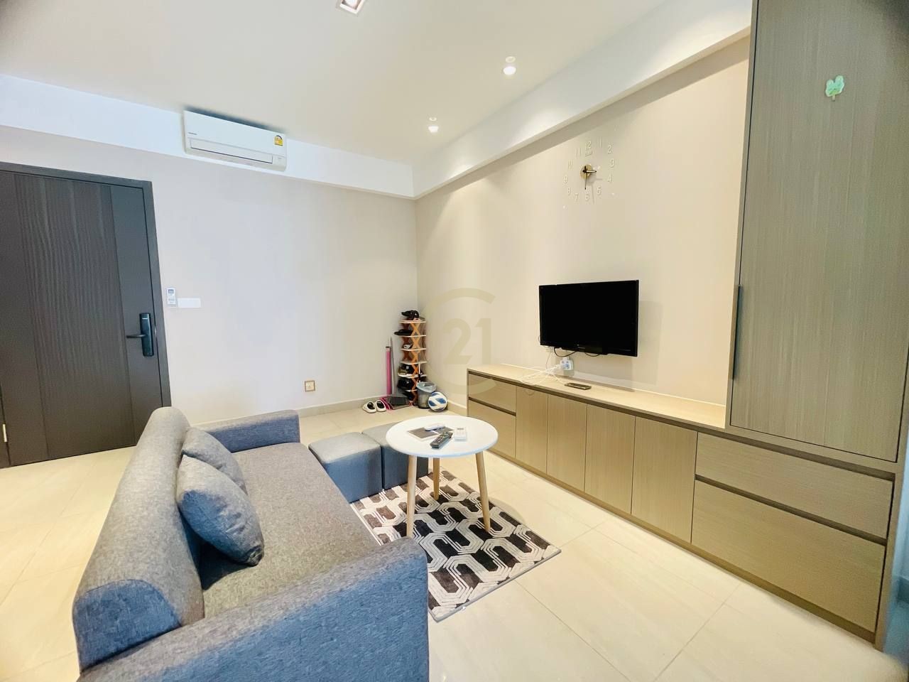 LOVELY ONE BEDROOM FOR RENT