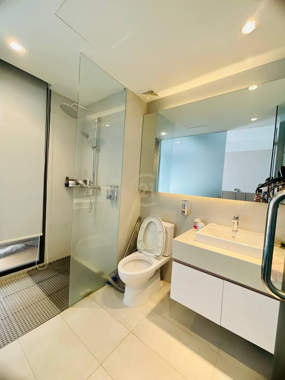 LOVELY ONE BEDROOM FOR RENT