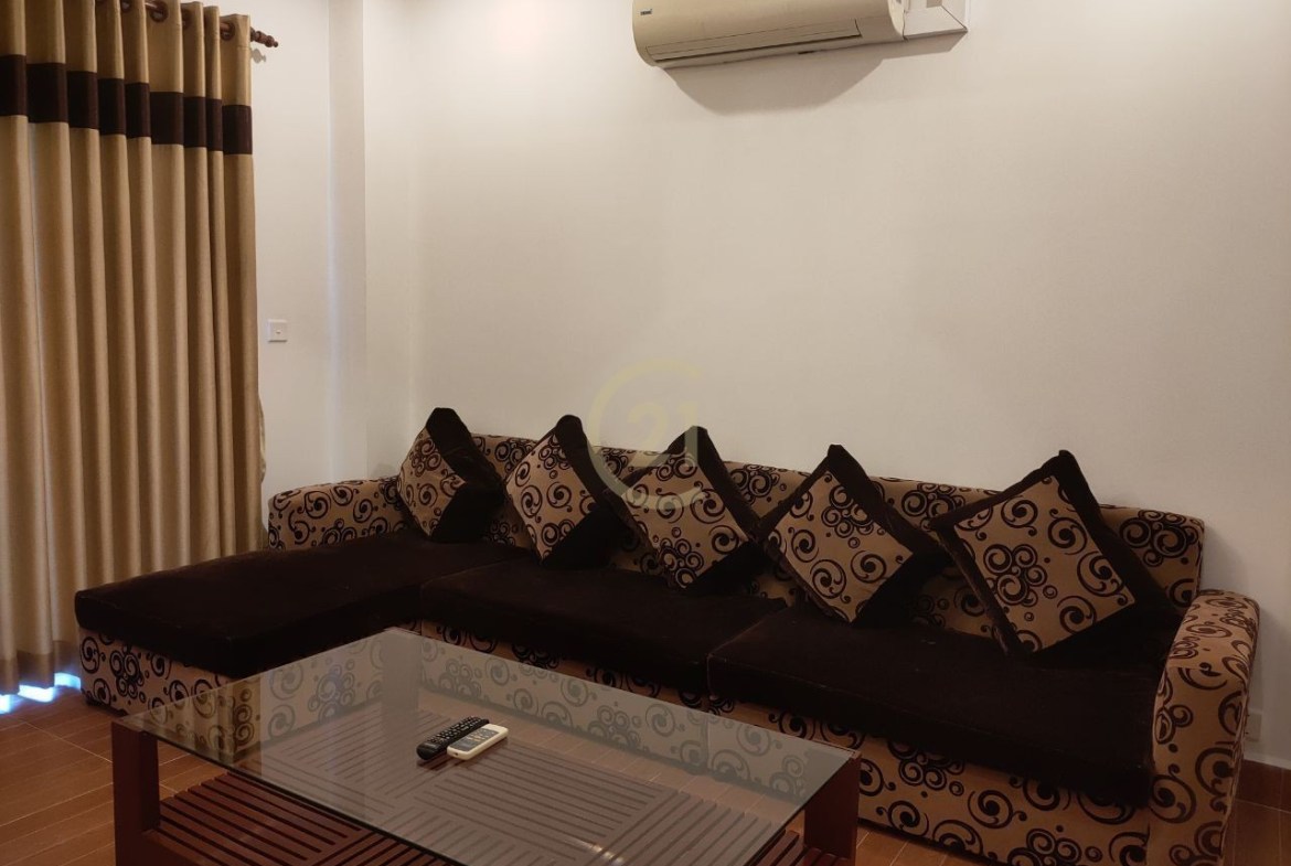 Western Three Bedroom for rent