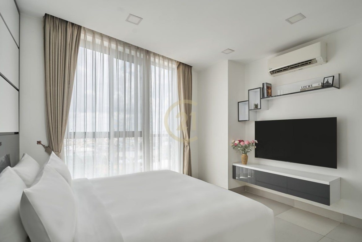Modern 3 Bedroom Apartment For Rent At Chamkar Morn