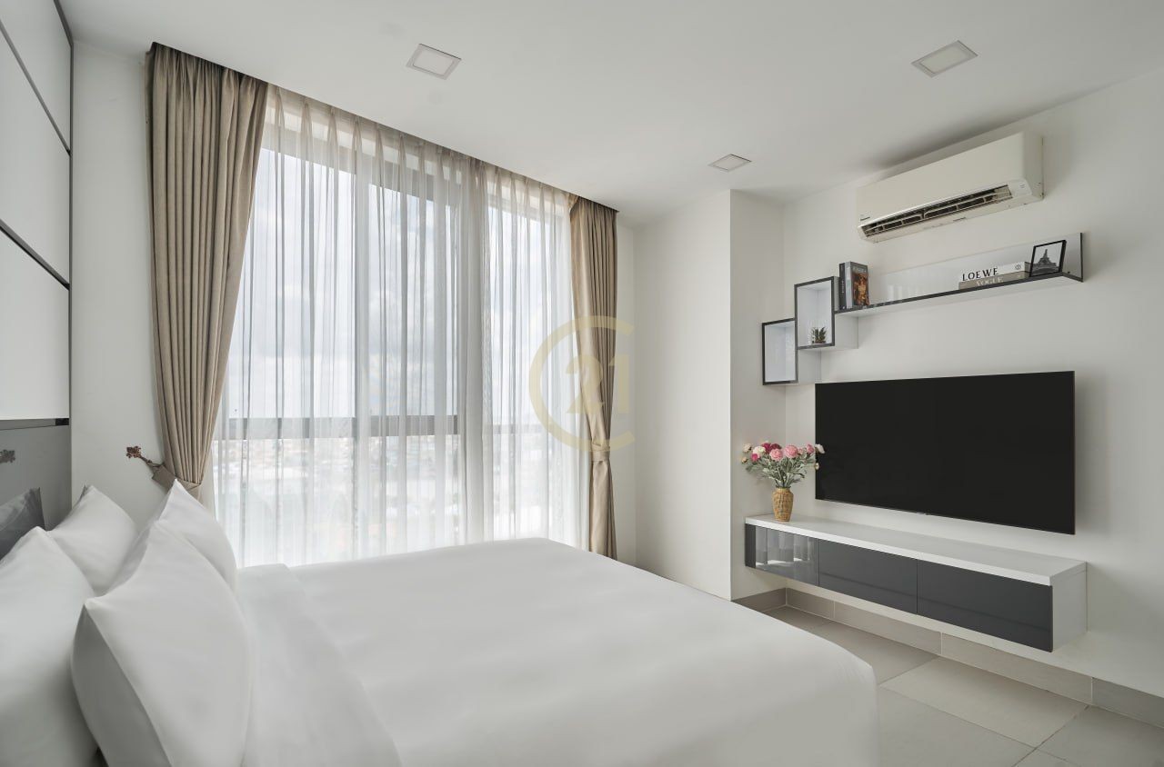 Modern 3 Bedroom Apartment For Rent At Chamkar Morn