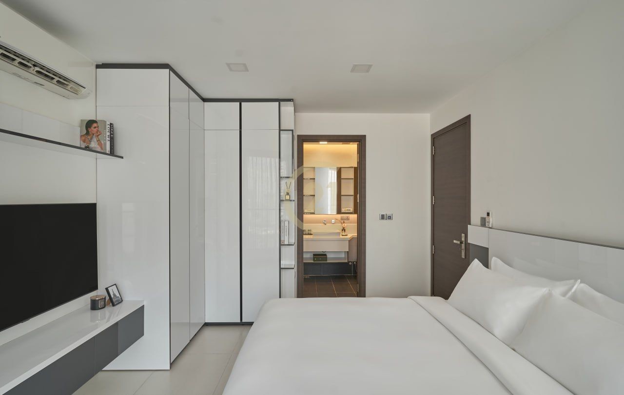 Modern 3 Bedroom Apartment For Rent At Chamkar Morn