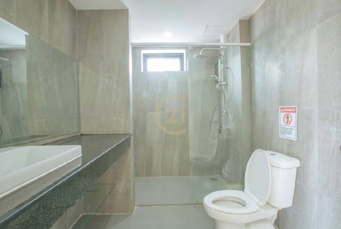 Luxury Two Bedroom For Rent At BKK1