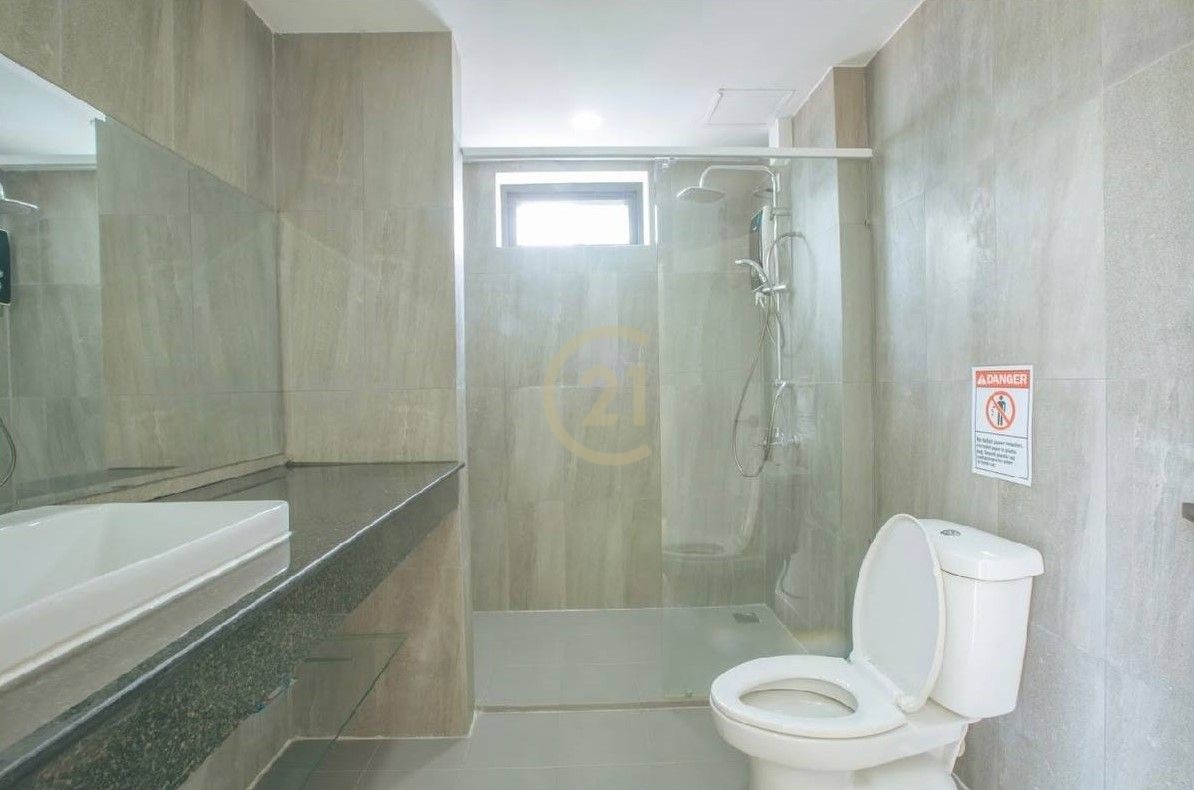 Luxury Two Bedroom For Rent At BKK1