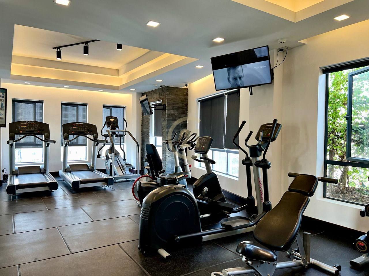 Spacious 1-Bedroom Apartment for Rent in BKK1 |Phnom Penh