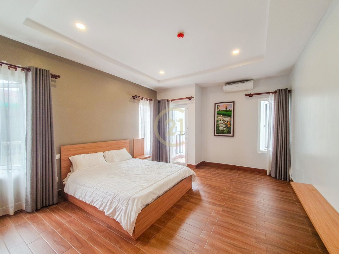 photo_2_2025-03-31_11-01-16 Spacious 2-Bedroom Apartment for Rent | 92sqm