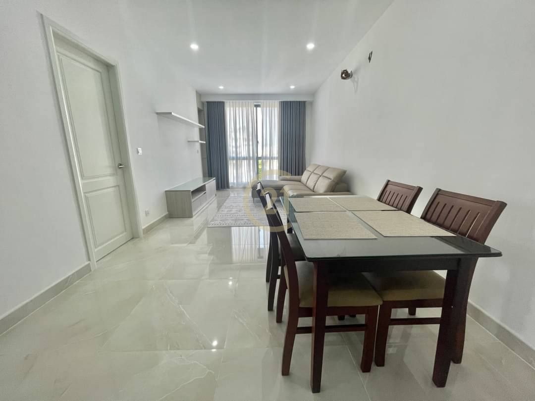 Luxury Two Bedroom For Rent At BKK1