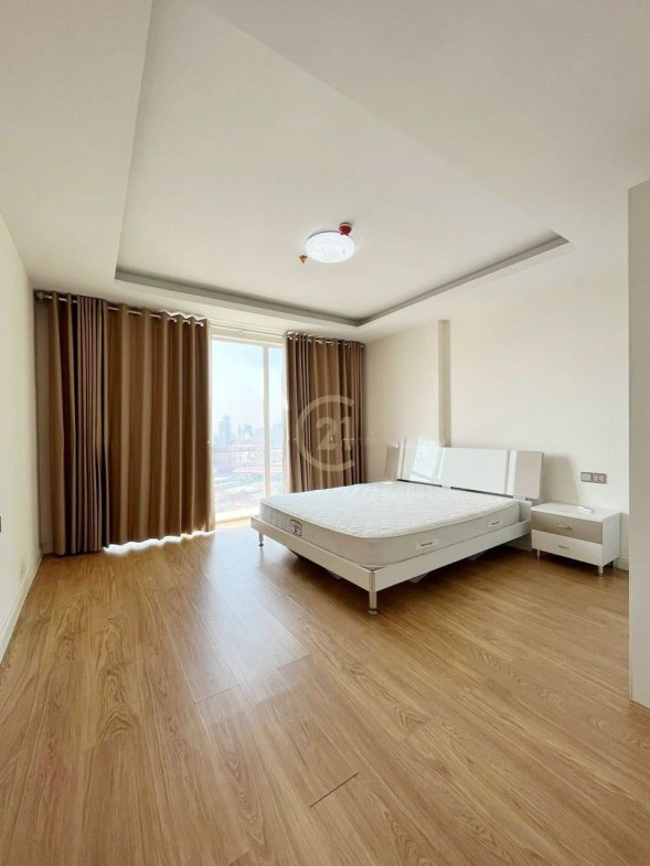 Cozy 2 Bedroom For Rent at Olympia