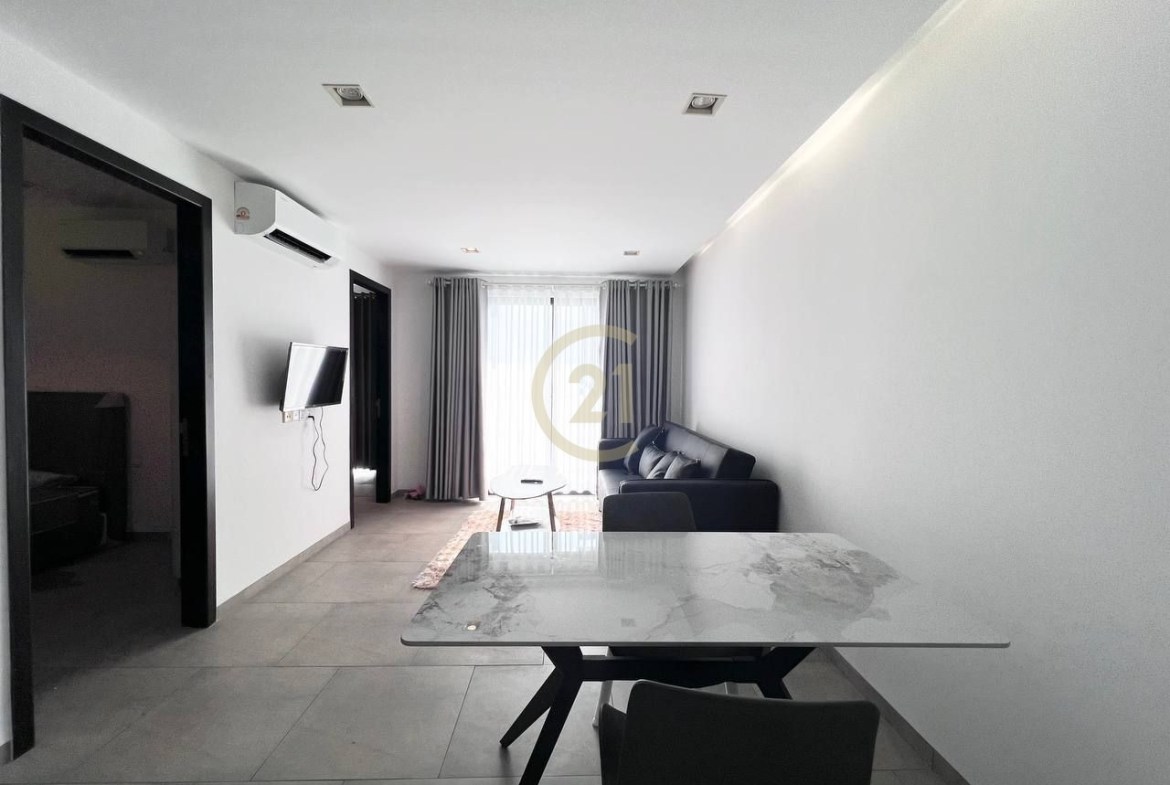 Condo 2 Bedroom For Rent at Urban Village