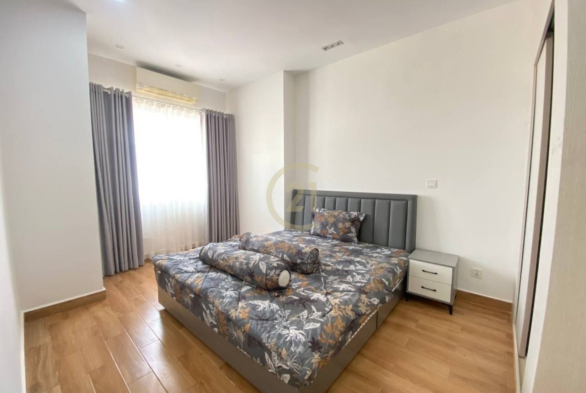 Western One Bedroom For Rent At TTP