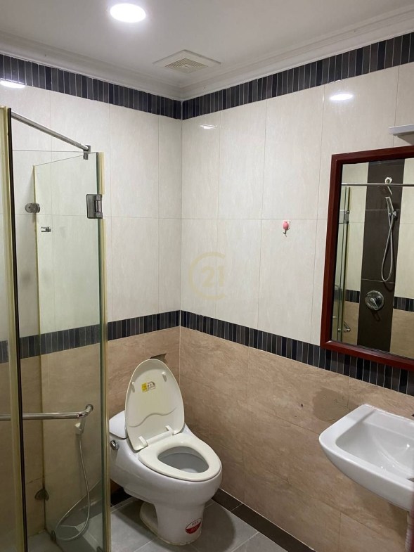 2BR & 2-Bathroom Apartment for Rent in BKK1