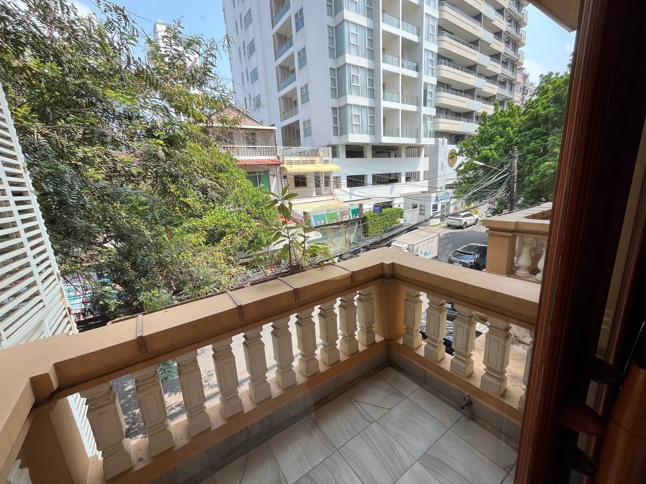 Cozy One Bedroom For Rent At BKK1