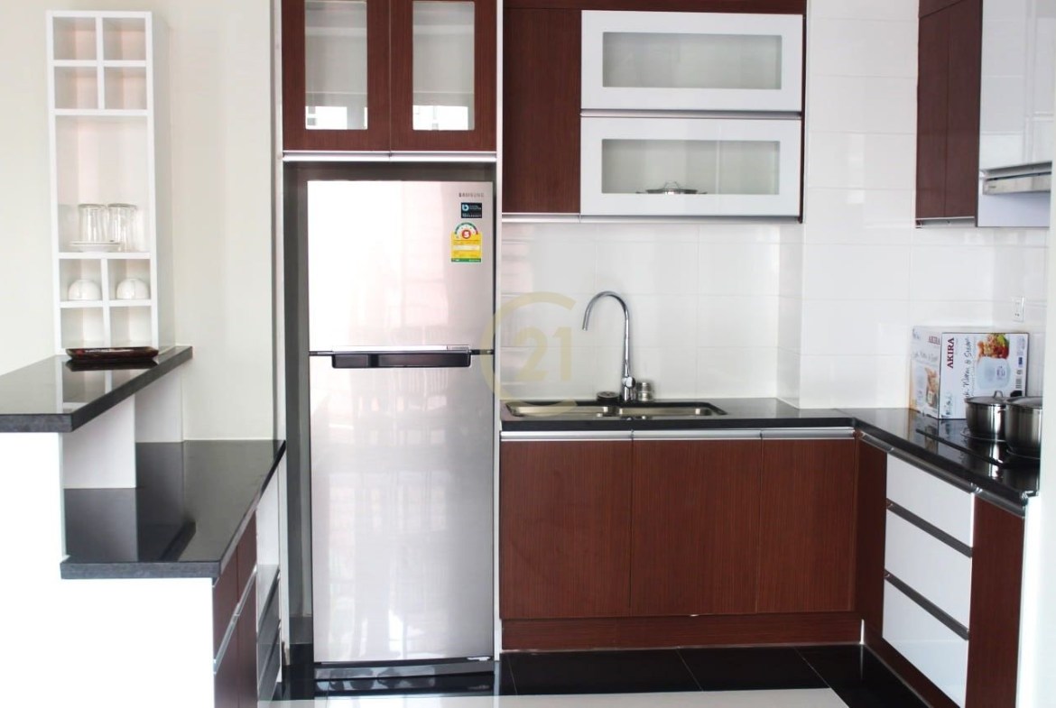 Stylish & Fully Serviced 1-Bedroom Apartment For Lease