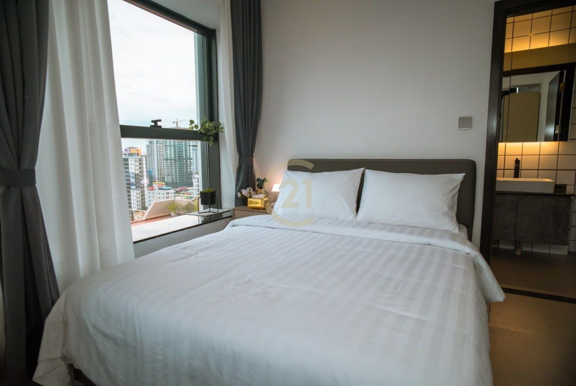 Modern 1-BR Apartment for Rent in BKK1