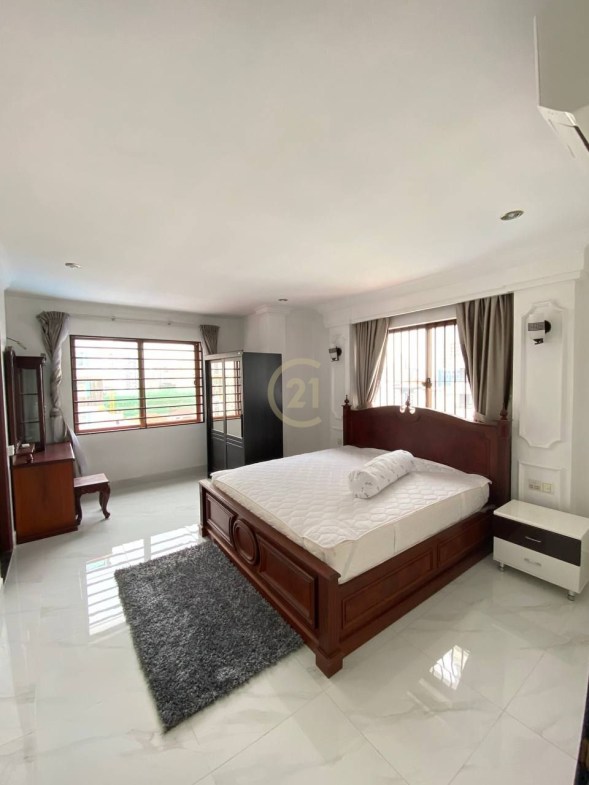 2BR & 2-Bathroom Apartment for Rent in BKK1