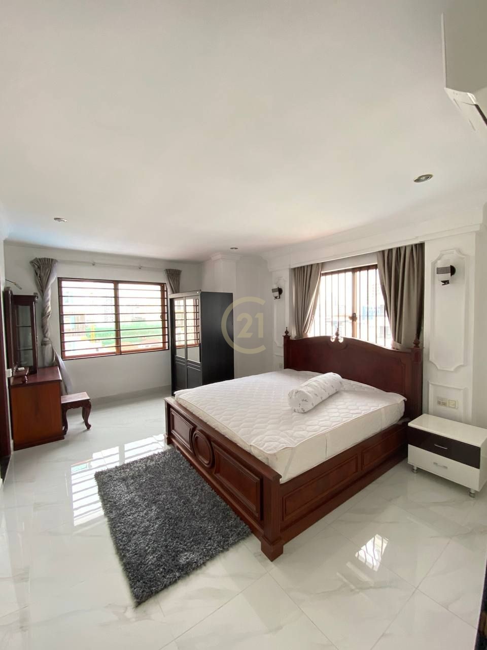 2BR & 2-Bathroom Apartment for Rent in BKK1