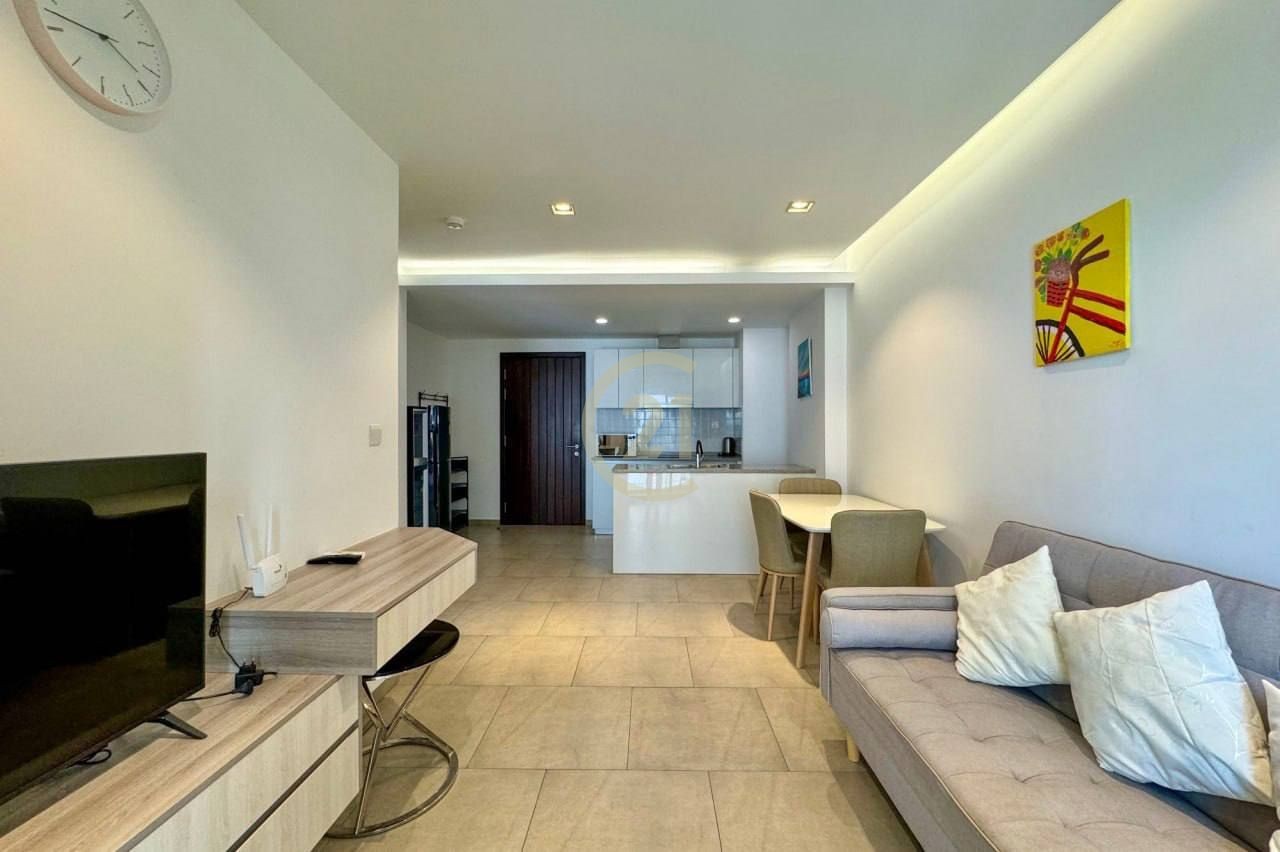 Cozy One Bedroom For Rent At Urban Village