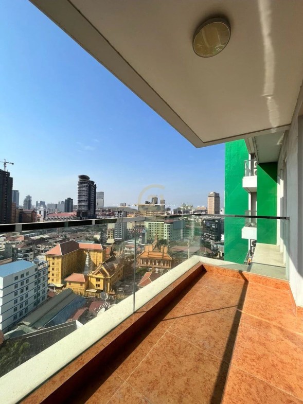 Cozy 2 Bedroom For Rent at Olympia